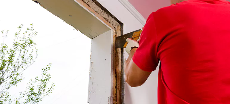 Residential Accordion Door Repair in Cape Coral, FL